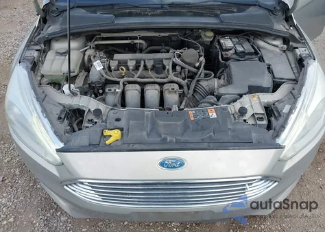 2015 Ford Focus Titanium из США, поврежденный, VIN 1FADP3N29FL322609